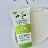 ژل شوینده مرطوب کننده سیمپل Simple Moisturising Face Wash